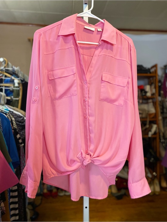 New York & Company Tops - New York & Company Pink Button-Front Tie-Hem Blouse